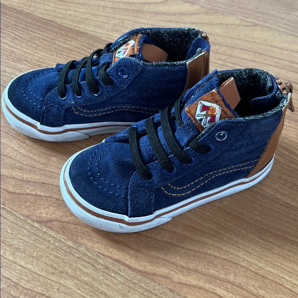 Vans Navy Suede and leather High-Top Sneakers